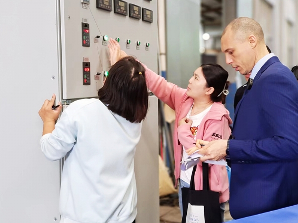 埃及客戶來(lái)訪